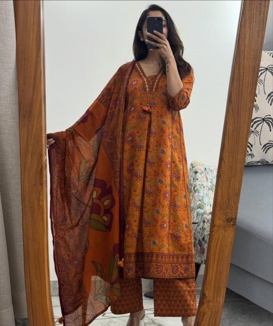 Jaipuri anarkali wholesale market for lucknowi kurtis